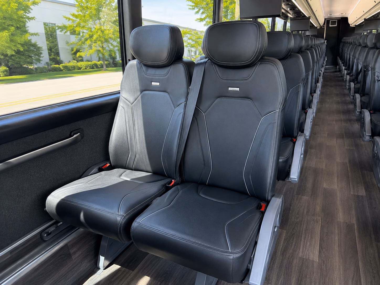 rent a bus for live music and private events around lewisville