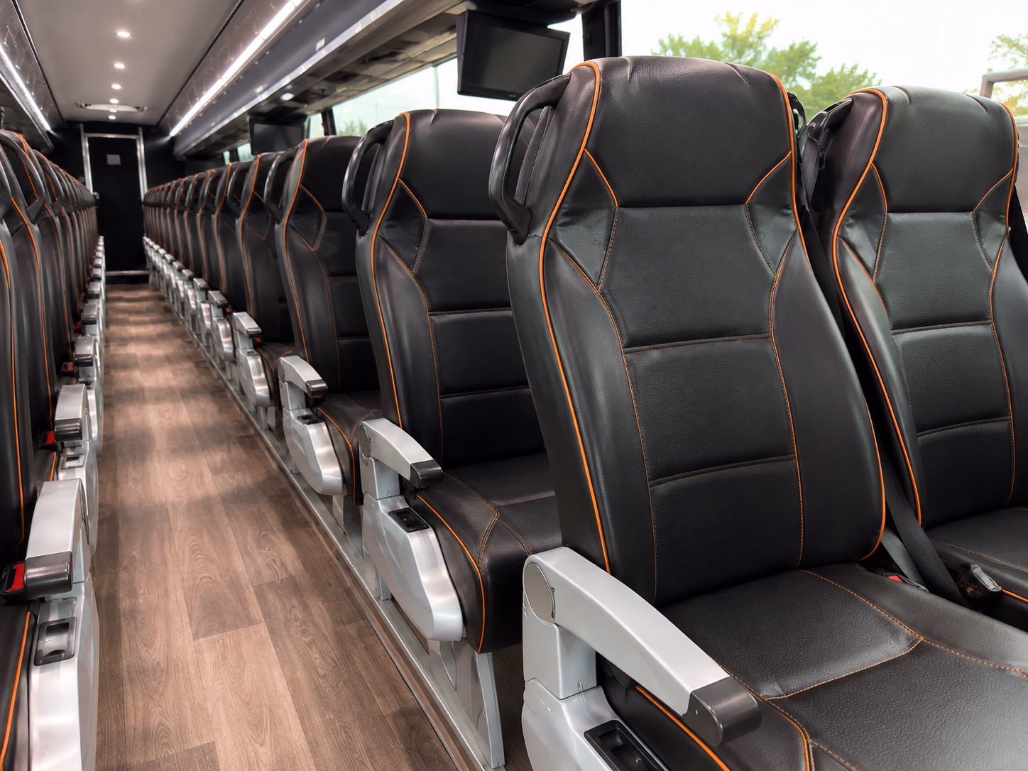 shuttle services for airline crews and airport staff in lewisville